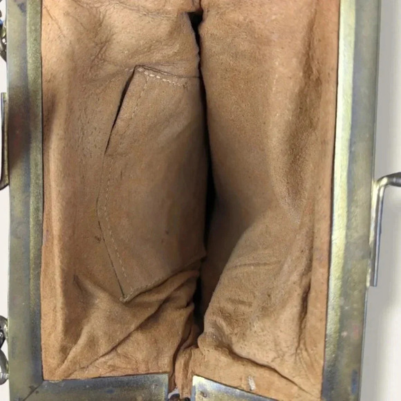 Antique Floral Micro Beaded Victorian Women's Purse with Suede Lining - Picture 11 of 12